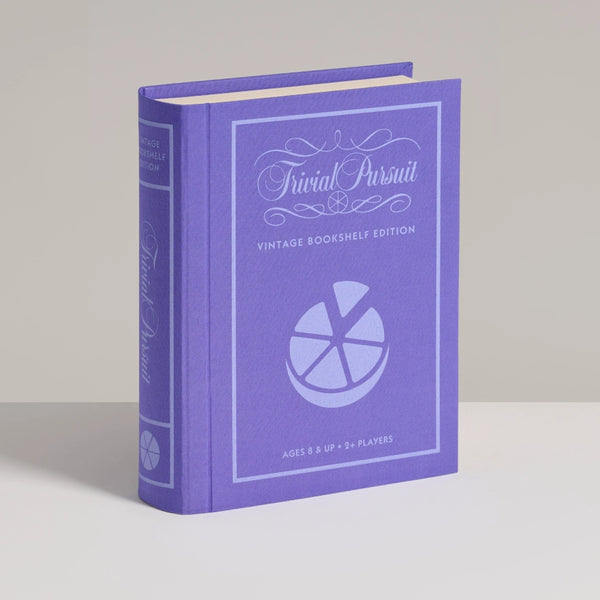 Trivial Pursuit Bookshelf Game